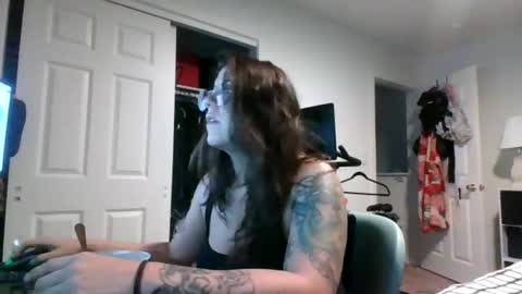 Snapshot of missmonatoyou chatting on 06/25/26, 10:31 MissMona online show from 06/25/26, 10:31