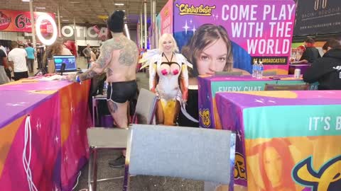 Luna online show from 12/08/24, 09:08