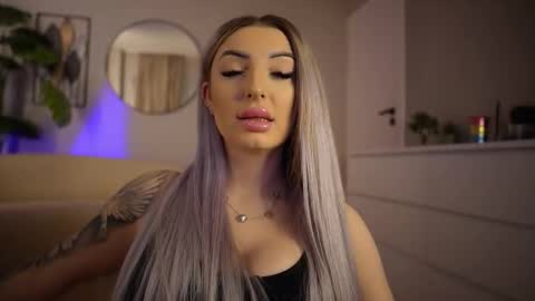 Snapshot of missobsidian chatting on 02/03/26, 09:20 Miss Obsidian online show from 02/03/26, 09:20