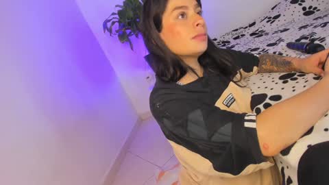 Snapshot of misspaulag chatting on 01/02/25, 03:48 misspaulag online show from 01/02/25, 03:48