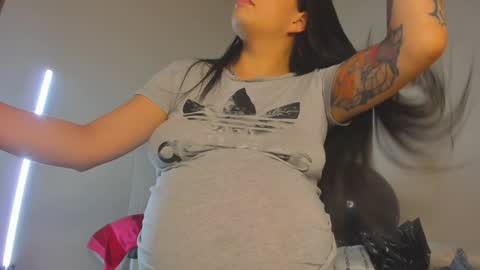 Snapshot of misspaulag chatting on 02/07/25, 01:47 misspaulag online show from 02/07/25, 01:47