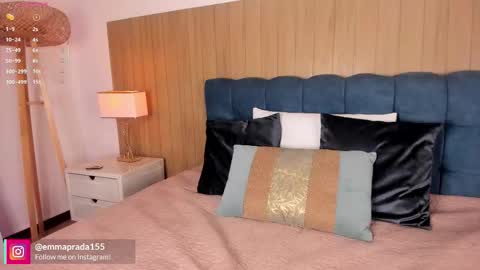 Emma Prada online show from 02/16/26, 11:50