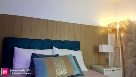 Emma Prada online show from 04/09/26, 11:59