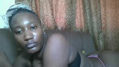 Snapshot of missprettygal chatting on 11/23/25, 05:29 pretty gal online show from 11/23/25, 05:29