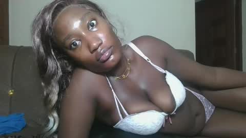 Snapshot of missprettygal chatting on 04/23/26, 02:24 pretty gal online show from 04/23/26, 02:24