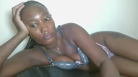 Snapshot of missprettygal chatting on 05/07/26, 04:40 pretty gal online show from 05/07/26, 04:40