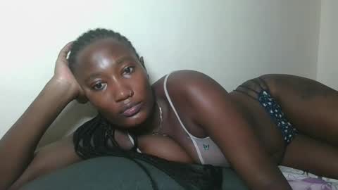 Snapshot of missprettygal chatting on 05/11/26, 05:21 pretty gal online show from 05/11/26, 05:21