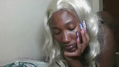 Snapshot of missprettygal chatting on 05/21/26, 01:01 pretty gal online show from 05/21/26, 01:01