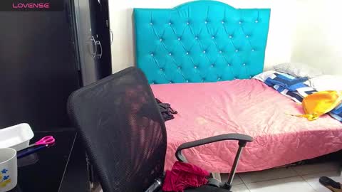 Snapshot of misspurple4 chatting on 02/28/25, 03:26 kassandra online show from 02/28/25, 03:26