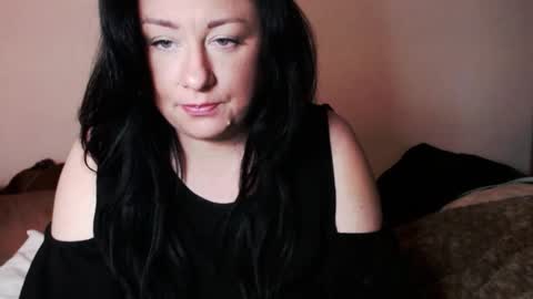 Snapshot of missqueen1416 chatting on 03/26/26, 09:20 Missqueen1416 online show from 03/26/26, 09:20