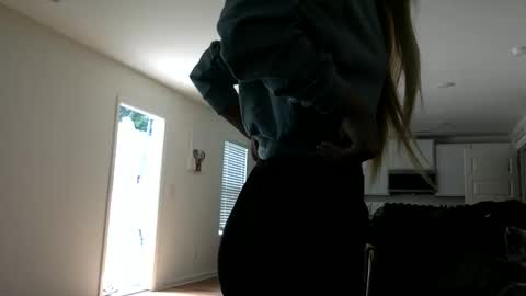 Alyssa online show from 05/20/26, 03:07