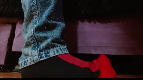 TELL ME MISS online show from 11/13/25, 04:06