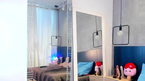 victoria  online show from 02/24/26, 07:45