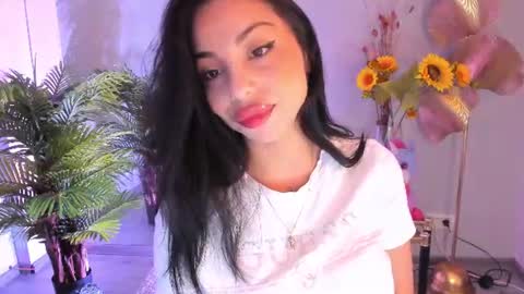 Snapshot of misssiennaa chatting on 06/26/26, 04:39 Sienna online show from 06/26/26, 04:39