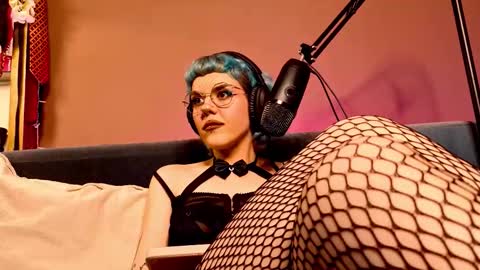 Snapshot of misstaco chatting on 09/21/25, 12:45 Tacodeluxe online show from 09/21/25, 12:45