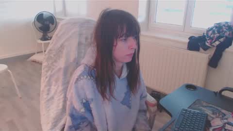 missthon online show from 12/20/24, 10:27