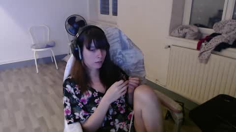 missthon online show from 01/02/25, 09:18