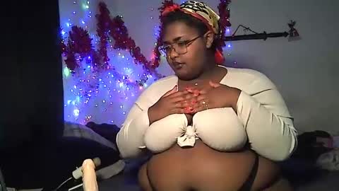 Snapshot of misstrezzkristina chatting on 01/29/25, 03:01 Misstrezzkristina online show from 01/29/25, 03:01