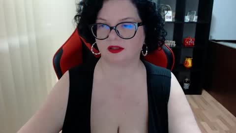 MissTruble online show from 03/10/25, 07:10