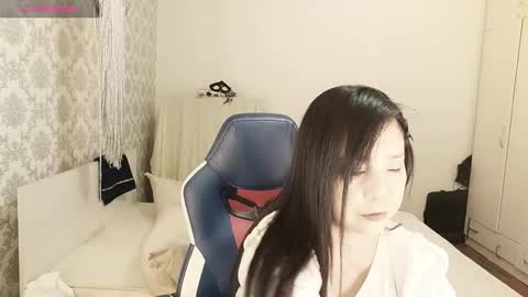 Snapshot of missvalday chatting on 02/16/26, 05:47 Val online show from 02/16/26, 05:47