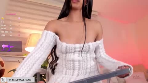 Valeria Davila online show from 02/22/25, 04:40