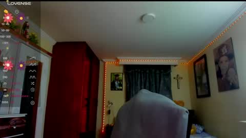 Snapshot of missvalery1 chatting on 06/30/26, 10:55 missvalery1 online show from 06/30/26, 10:55