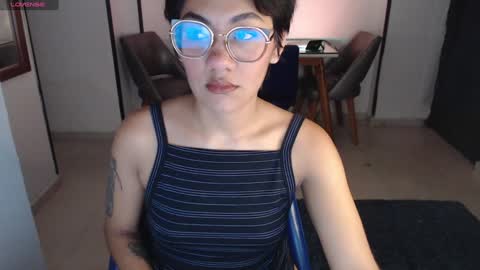 Snapshot of missvenuss chatting on 01/15/25, 03:43 IG MISSVENUSS1 online show from 01/15/25, 03:43