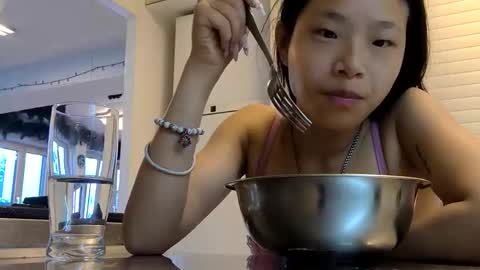 Miss Versatile online show from 05/29/26, 05:38