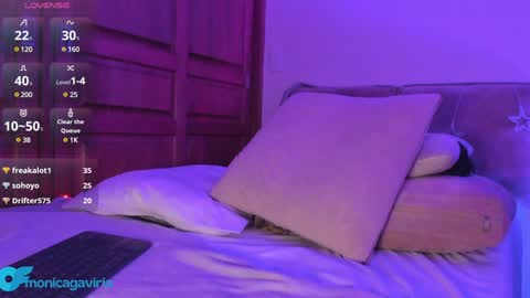 Violetta online show from 01/14/25, 07:53