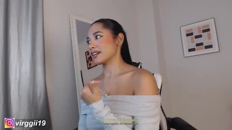 missvirggii online show from 11/10/25, 09:58