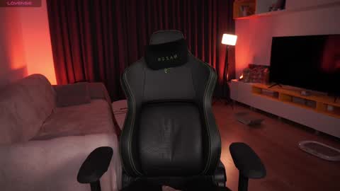 Winey online show from 01/23/25, 05:52