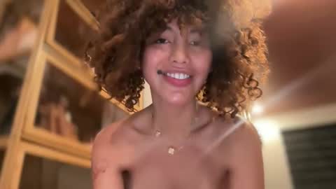 Divine Olga  online show from 03/06/26, 04:09