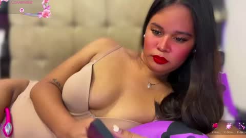 Snapshot of missxthalia697 chatting on 07/16/26, 12:27 Miss. Thalia online show from 07/16/26, 12:27