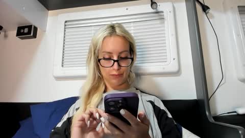 Snapshot of missy_matrix chatting on 03/16/26, 12:27 Missy matrix online show from 03/16/26, 12:27