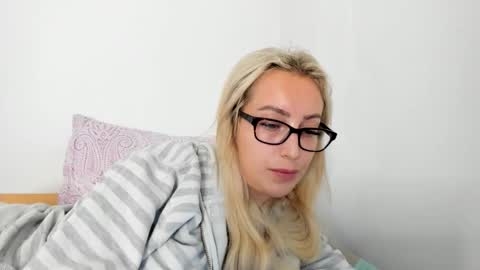 Snapshot of missy_matrix chatting on 05/22/26, 08:10 Missy matrix online show from 05/22/26, 08:10