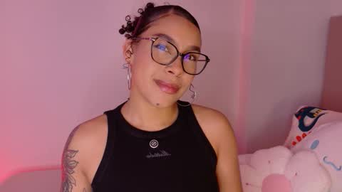 Missy Gainer online show from 11/17/25, 11:43