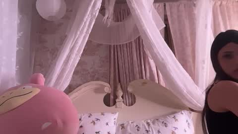 Snapshot of missymacx chatting on 04/04/26, 05:27 missymacx online show from 04/04/26, 05:27