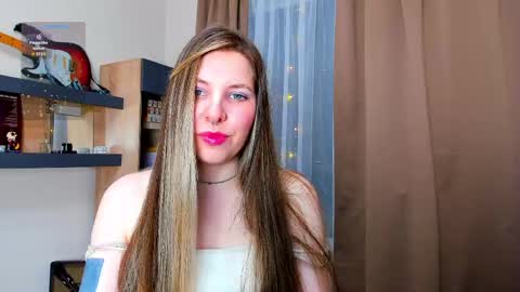 Snapshot of missyourann chatting on 04/12/26, 06:46 Anya online show from 04/12/26, 06:46