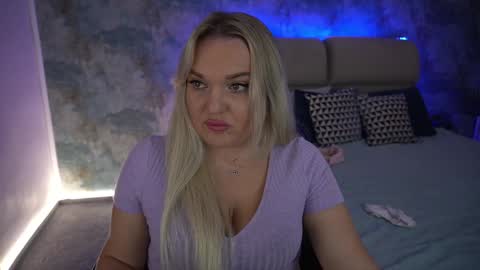  Amely  online show from 12/02/24, 08:19