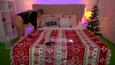  Amely  online show from 12/24/24, 12:00