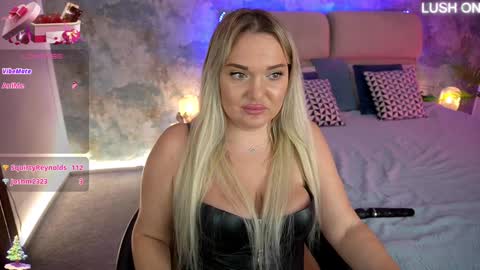  Amely  online show from 01/22/25, 01:42