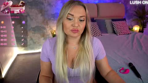  Amely  online show from 02/02/25, 08:35