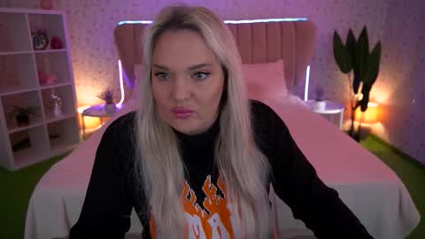 missyymarty online show from 02/23/26, 08:12