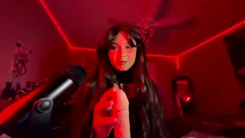 Snapshot of mistatmidnight chatting on 04/08/26, 11:48 mistatmidnight online show from 04/08/26, 11:48