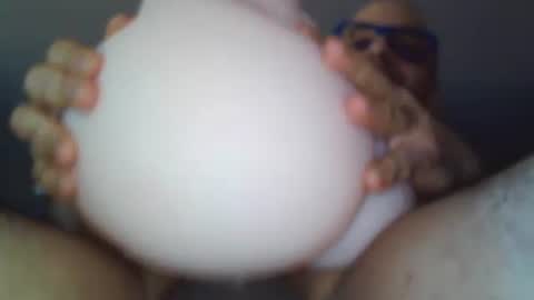 Snapshot of mister7plus chatting on 09/15/25, 05:35 mister7plus online show from 09/15/25, 05:35