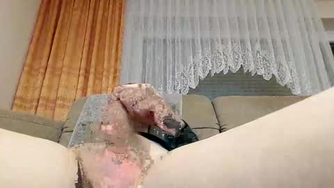 Snapshot of mister9pin chatting on 01/07/25, 05:31 mister9pin online show from 01/07/25, 05:31