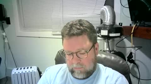 Mr. Happy online show from 01/26/25, 07:10