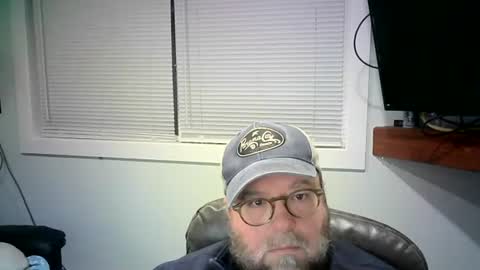 Mr. Happy online show from 02/18/25, 01:54