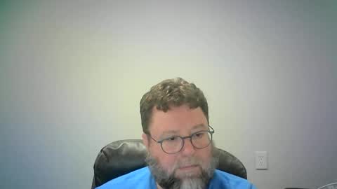 Snapshot of mister_happy567 chatting on 12/18/25, 06:41 Mr. Happy online show from 12/18/25, 06:41