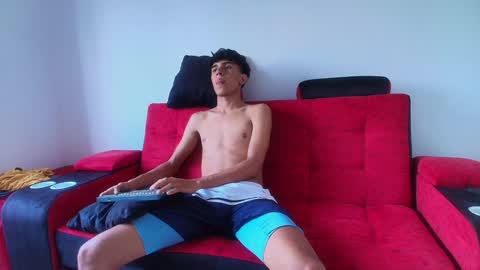 mister_jhonxxx online show from 12/17/24, 09:05